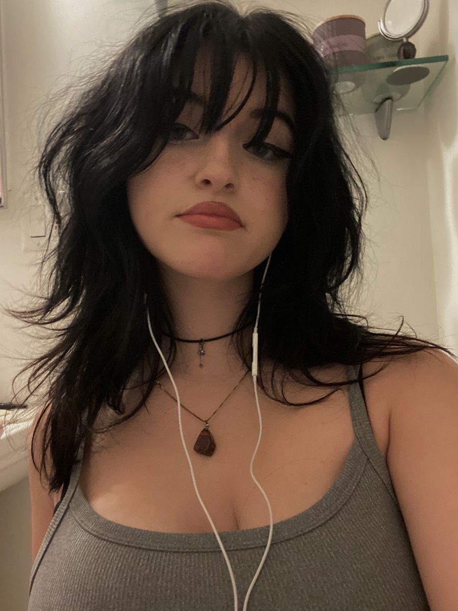 Coupe wolf cut femme