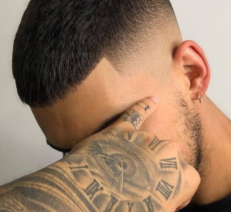 À la découverte du phénomène buzz cut : une coupe bien plus qu’un simple dégradé !