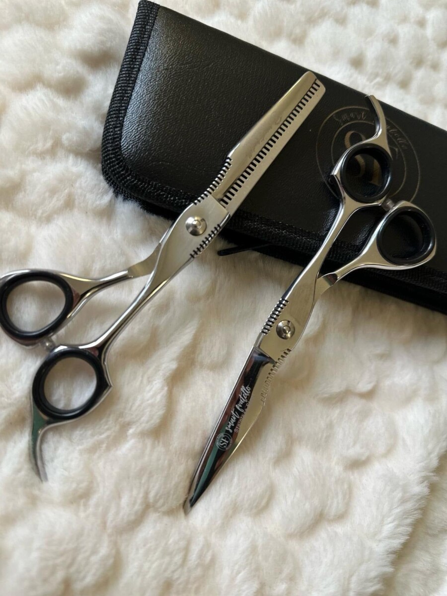 Matériel coiffure professionnel ciseaux